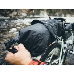 Borsa posteriore sottosella bikepacking BACKLOADER 15L