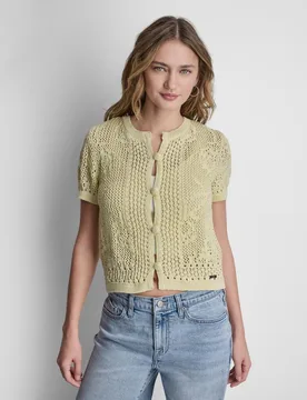 Top de crochet de mujer de manga corta y cierre de botones - DKNY Jeans - FashionsVida