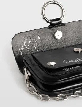 Zadig & Voltaire - Bandolera mini de piel charol con estampado tattoo y efecto vintage - Zadig & Voltaire - FashionsVida