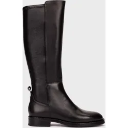 Botas de mujer en piel alzada 05