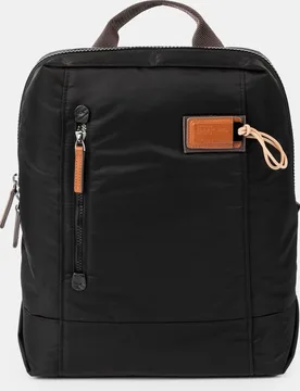 Mochila de mujer resistente al agua en color - Scharlau - FashionsVida