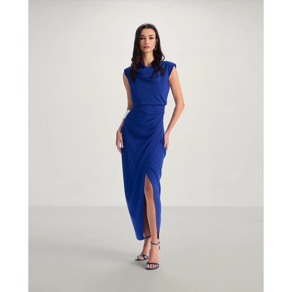 Vestido midi recto con escote drapeado - Veneno en la piel - FashionsVida