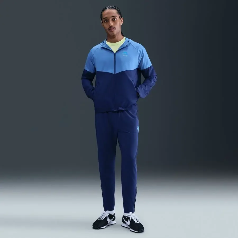 Laufjacke - Bleu - male - Size: L - Nike - FashionsVida