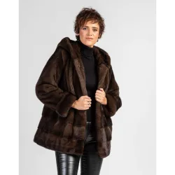 Chaqueta de pelo de mujer de visón con capucha