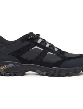 Apparel Scarpe Da Trail Running Sierra Terrain Blackout EU 44 - Oakley - FashionsVida