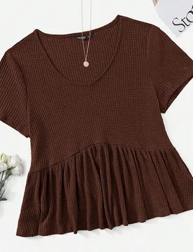 Camiseta casual de mujer talla grande con cuello en V y mangas cortas fruncidas de unicolor 3XL - Shein - FashionsVida