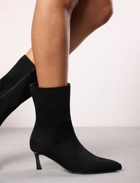 Wheres Womens 'Aubrey' Suede Pointed Toe Ankle Low Heel Boot - Black - Size Uk 7 - Where's That From - FashionsVida