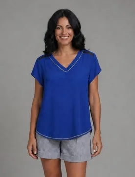Blusa azul cuello de pico - October - FashionsVida