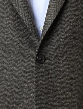 Americana de hombre regular en espiga en - Wickett Jones - FashionsVida
