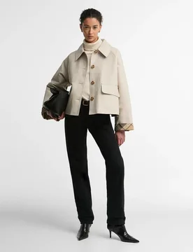 Chaqueta de mujer delilah con cierre frontal de botones - Barbour - FashionsVida