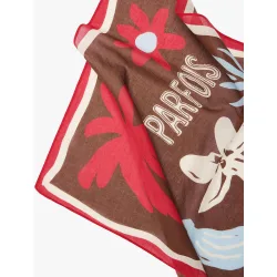 Pañuelo cuadrado con estampados
