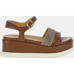 Sandalias de mujer con hebilla piso flat raffia