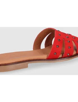 Sandalias planas de mujer en piel con corte simétrico y plantilla acolchada - Chika10 - FashionsVida