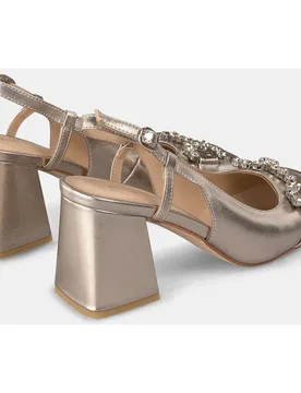 Zapatos de salón de mujer destalonados con puntera redondeada - Alma en Pena - FashionsVida