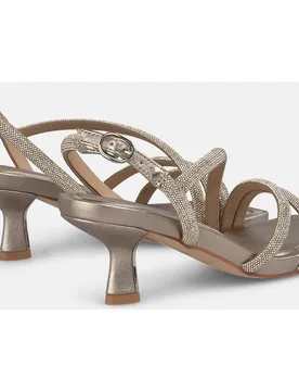 Sandalias de tacón de mujer con tiras cubiertas de pedrería y hebilla - Alma en Pena - FashionsVida