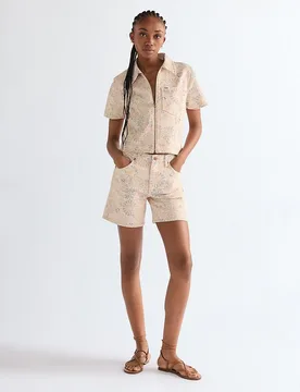 Short de mujer cowboy 5 inch en multicolor - Wrangler - FashionsVida