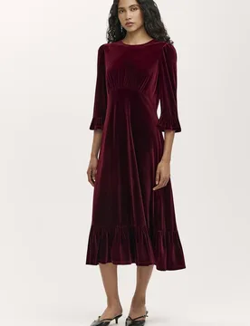 Women's Scarlett Velvet Midi Dress in Maroon Size: 16 - Maroon - Size: 16 - Finery London - FashionsVida
