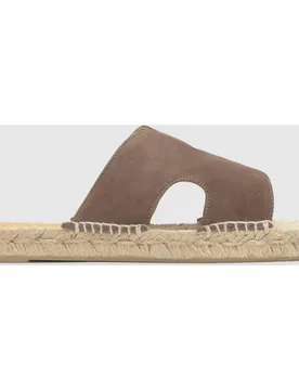 Alpargatas planas de mujer Priya en ante con suela de yute cosida a mano - Castañer - FashionsVida