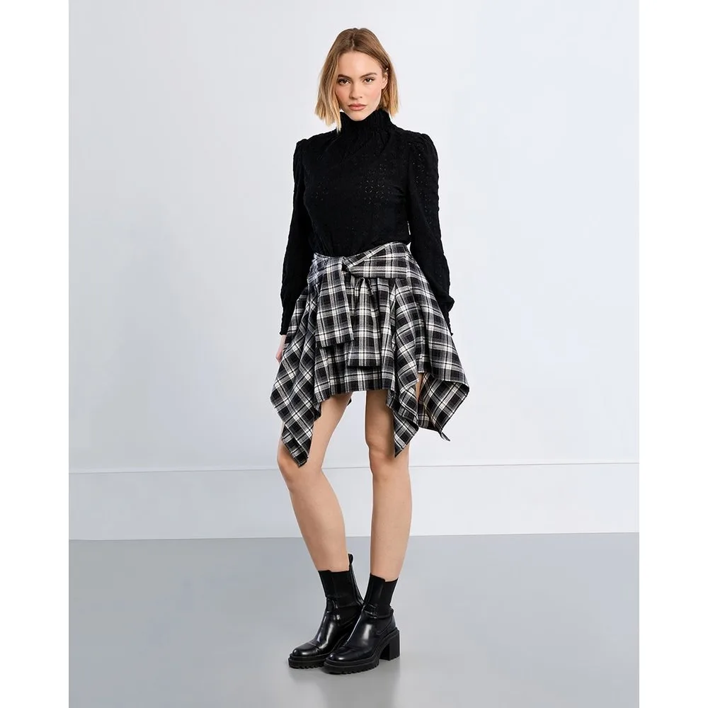 Falda corta asimétrica con estampado - Lili Sidonio - FashionsVida