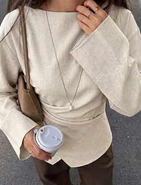 Blusa de mujer con cuello en V, mangas largas acampanadas, cintura fruncida y bajo asimétrico, de estilo elegante para uso diario en otoño/invierno - Shein - FashionsVida