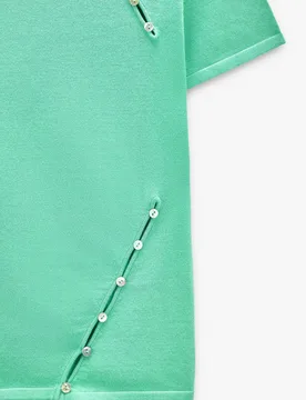 Jersey de mujer de punto con cuello alto de manga corta y abotonadura lateral - Parfois - FashionsVida