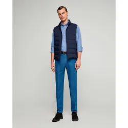 Vaquero de hombre regular