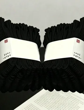 Pares de calcetines negros minimalistas para hombre, transpirables y absorbentes de humedad, para uso diario, correr y deportes, calcetines de media p - Shein - FashionsVida