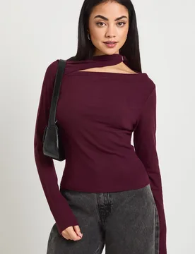 Womens Ribbed Slashed Neck Top With Trim Tie - Burgundy - Boohoo - FashionsVida