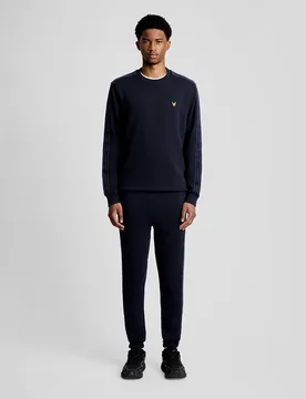 Men's Sports Tape Joggers in Navy - Lyle & Scott - FashionsVida