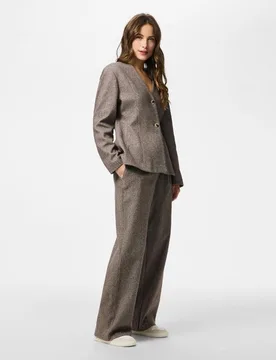 Pantalón tipo tweed de mujer - Pieces - FashionsVida