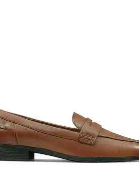 Women's Hamble Loafer Tan Leather Loafers, Slip Ons in Brown Size: 6.5-Standard Fit - Brown - Size: 6.5-Standard Fit - Clarks - FashionsVida