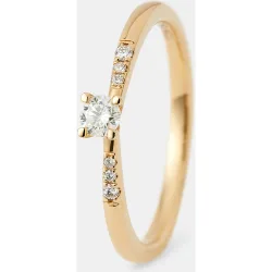 Anillo de oro con diamante solitario