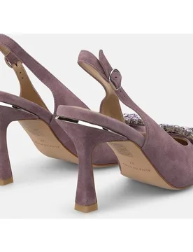 Zapatos de salón de mujer destalonados de piel con detalle joya - Alma en Pena - FashionsVida