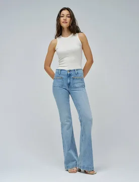 Vaquero de mujer destiny push up flare - Salsa Jeans - FashionsVida