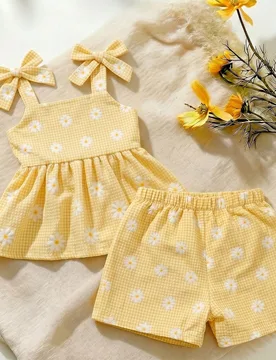 Piezas Top sin mangas babydoll suave para niña pequeña y niña joven, estilo Y2K, amarillo con estampado floral de margaritas y cuadros , con lazo e - Shein - FashionsVida