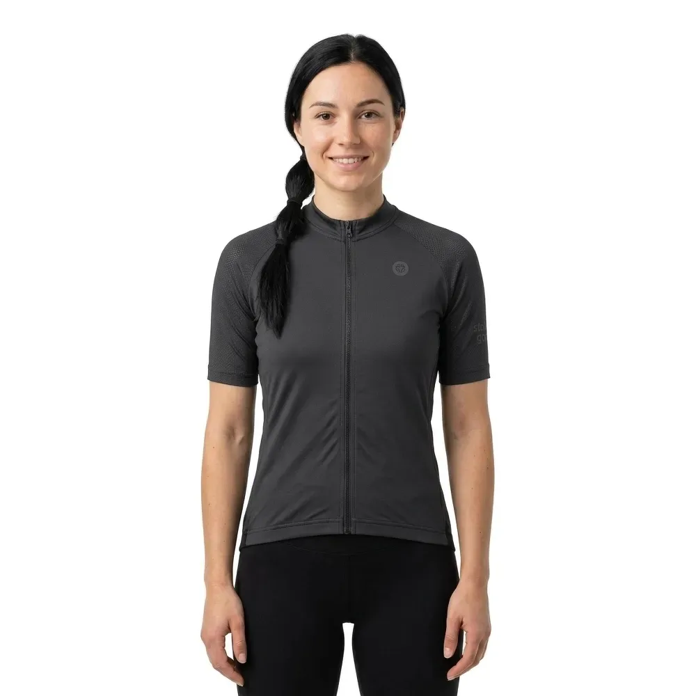 Maglia A Maniche Corte Core Essential Ii Black - AGU - FashionsVida