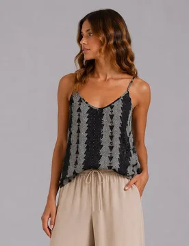 Top de mujer sin mangas con escote redondo amplio - Vila - FashionsVida