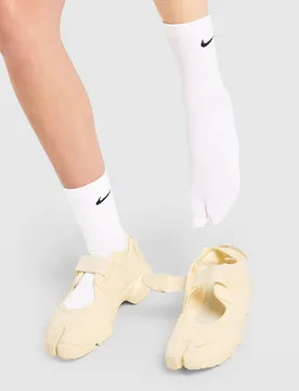 Tabi Crew-Socken - Damen, Weiss - female - Size: 8-11UK - Nike - FashionsVida