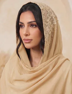 Pieza Pañuelo de estilo bohemio de gasa, chal de dama de honor, bordado con cuentas doradas, ligero para uso diario y vestidos de abaya - Shein - FashionsVida