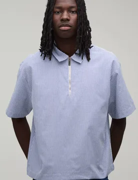 Herren Übergroßes Kastenförmiges Gestreiftes Hemd Mit Viertelreißverschluss Blue Größe Medium - boohooMAN - FashionsVida