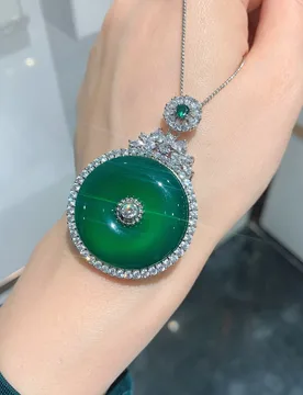 HIBRIDE High Quality Light Luxury Green Safety Buckle Pendant Necklace Women's Everyday Jewelry Suitable for Wedding Gifts A-10 - Aliexpress - FashionsVida