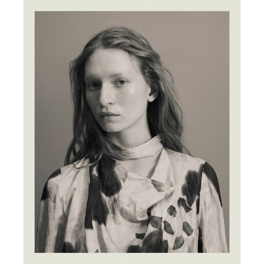 Blusa de mujer cuello tira con flores - Woman Limited El Corte Inglés - FashionsVida
