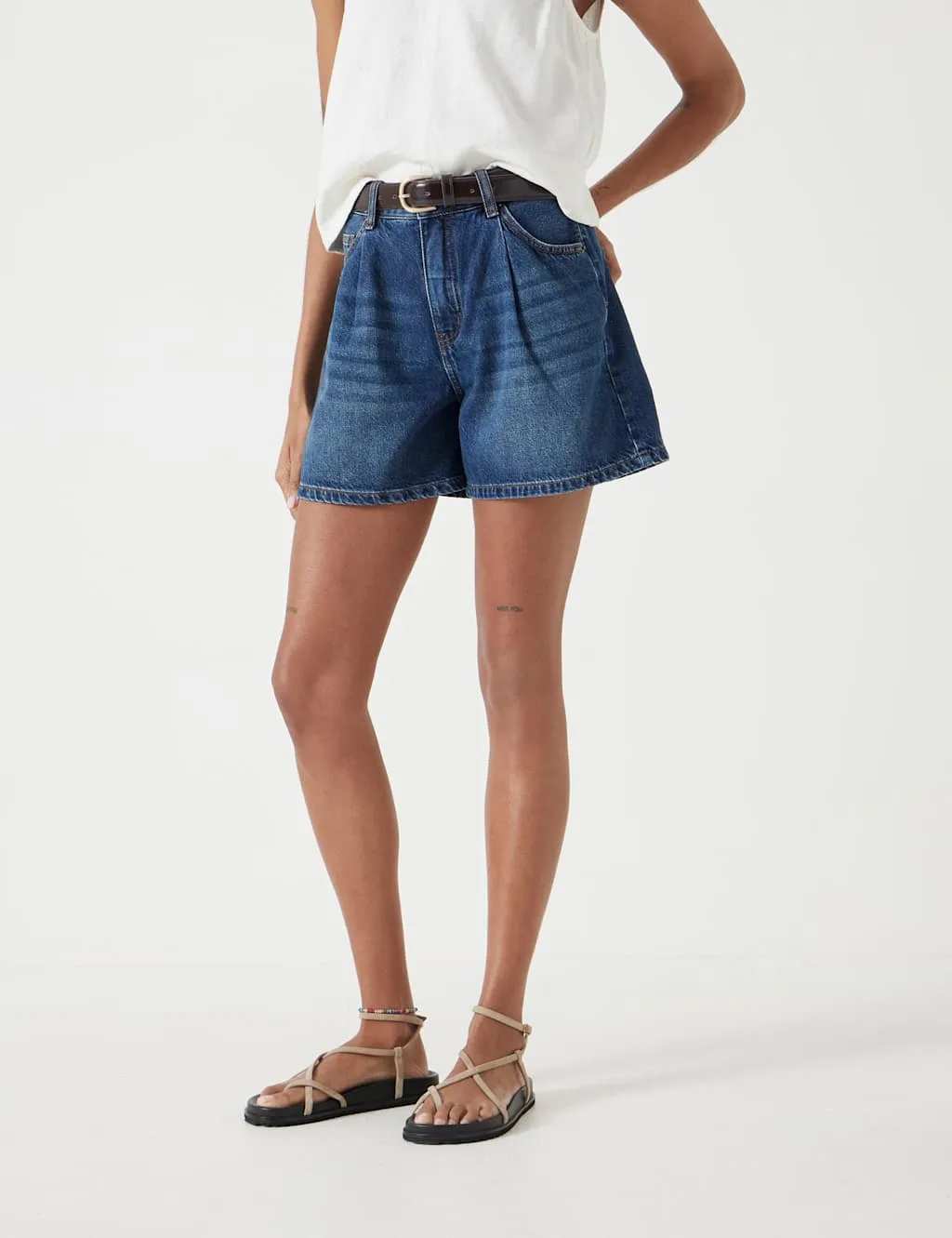 Denim Pleat Front Shorts Blue Denim female - hush - FashionsVida