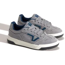Baskets Upland Suede Gray / Navy EU 36 Homme