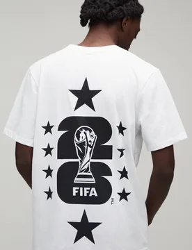 Herren Reguläres FIFA-Weltmeisterschaft Lizenz-Druck Hemd White Größe Small - boohooMAN - FashionsVida