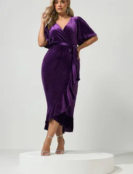 Women's Velvet Midi Wrap Dress in Purple Size: 26-28 - Purple - Size: 26-28 - Yours - FashionsVida