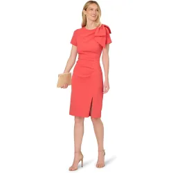 Vestido midi plisado con lazo