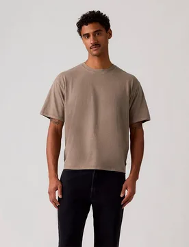 Camiseta de hombre crop de manga corta y cuello redondo - Levi's - FashionsVida