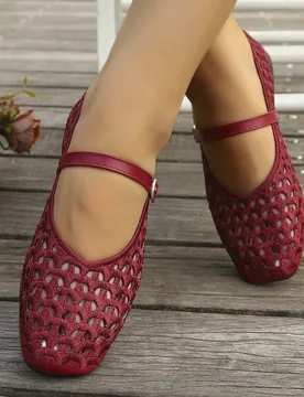 Zapatos Mary Jane planos de mujer para verano, transpirables, de ganchillo calado con patrón ovalado de ojo, punta cuadrada, tira única, estilo fran - Shein - FashionsVida