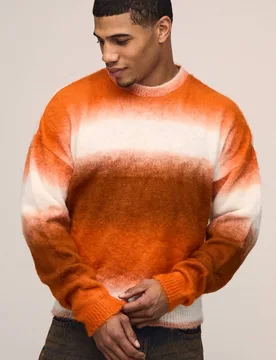 Herren Entspannter Boxy Pullover mit verlängertem Ausschnitt in Ombre-Strick Orange Größe XS - boohooMAN - FashionsVida